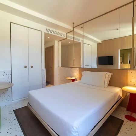 Hotel Milu Milaan